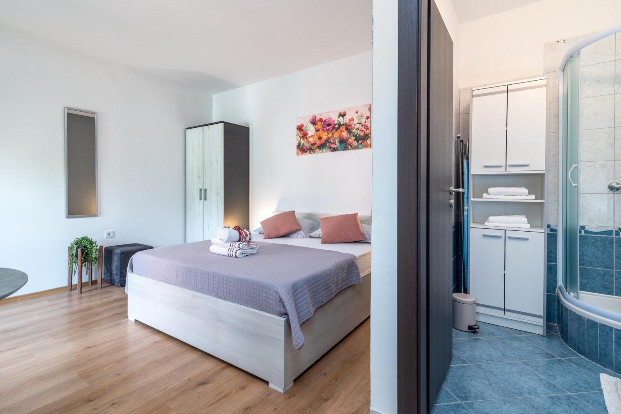 Studio Apartment Coce Trogir Eksteriør billede