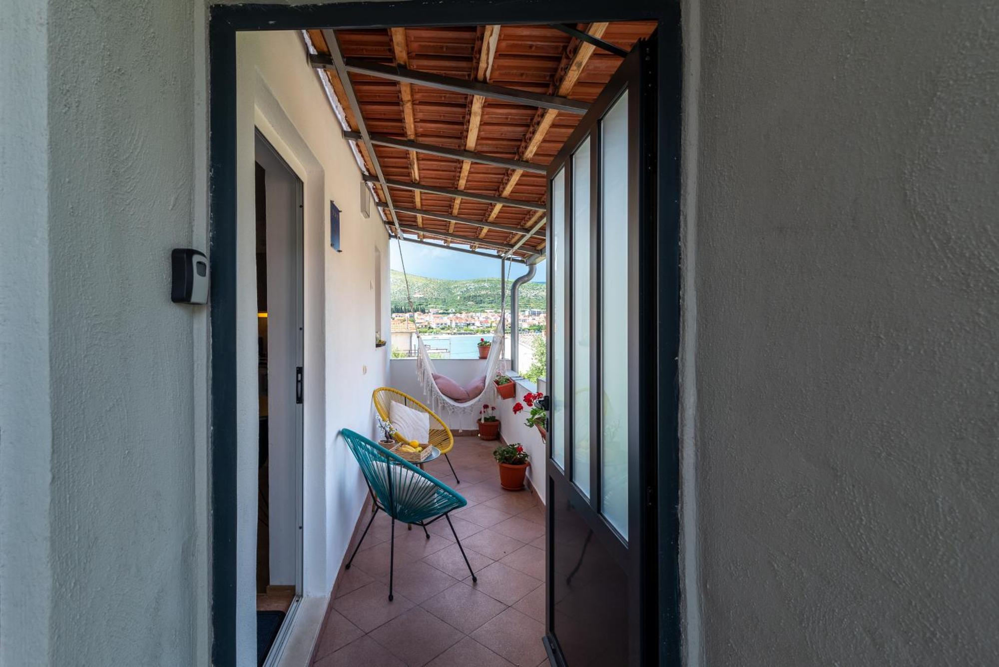 Studio Apartment Coce Trogir Eksteriør billede