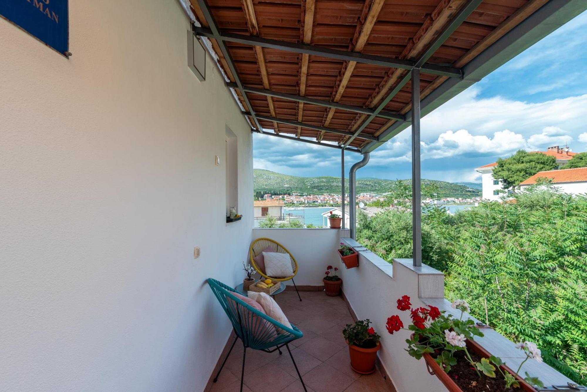 Studio Apartment Coce Trogir Eksteriør billede