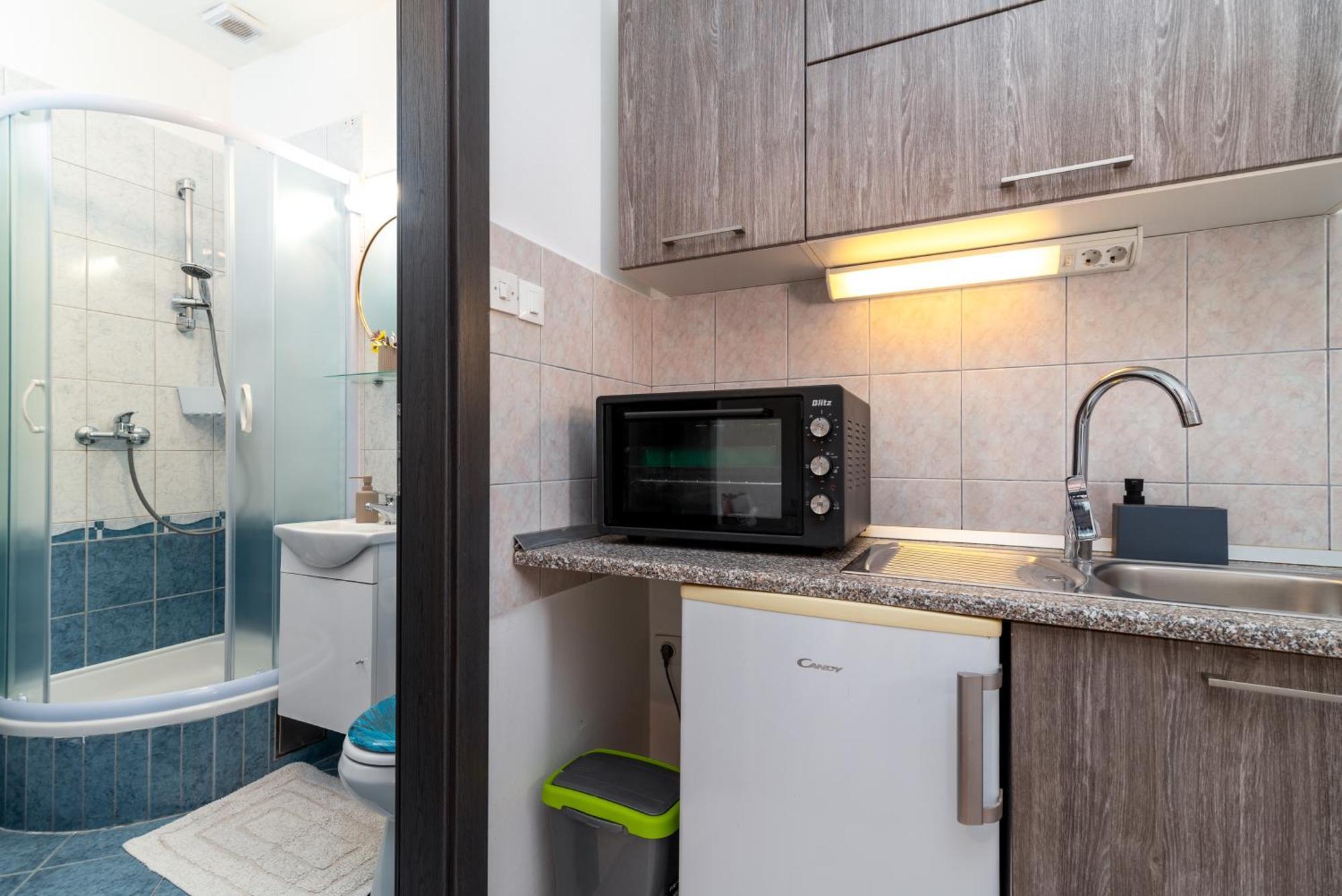 Studio Apartment Coce Trogir Eksteriør billede