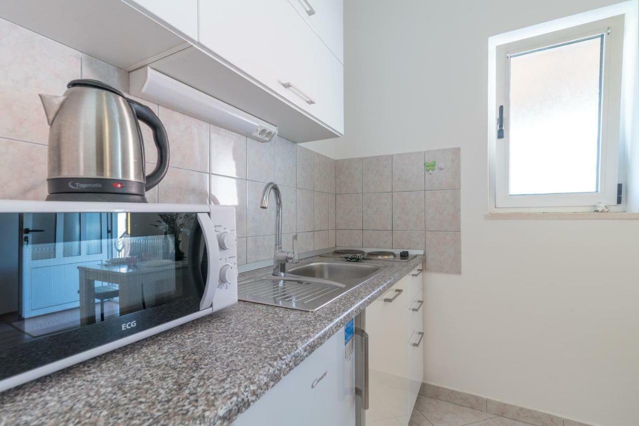 Studio Apartment Coce Trogir Eksteriør billede